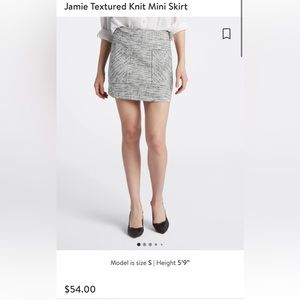 Le Lis Mini Skirt XS